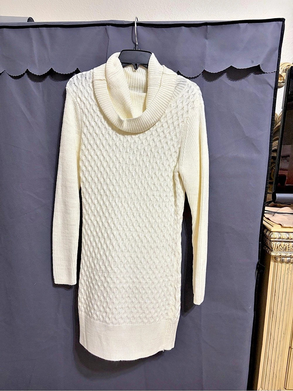 VENUS Cowl Neck Sweater dress in White Size Medium